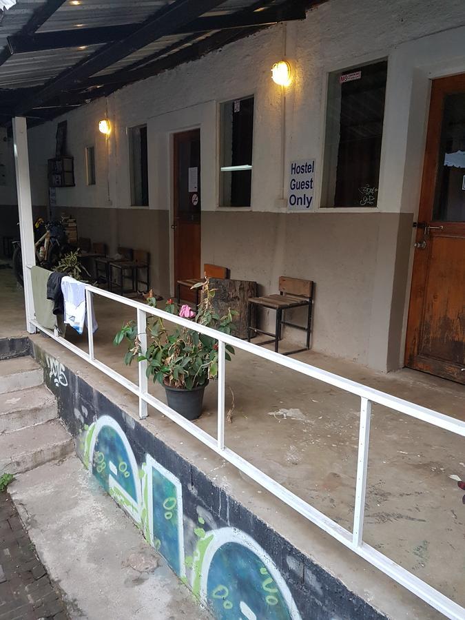 Shut Eye Party Hostel (Adults Only) Pai Exteriör bild